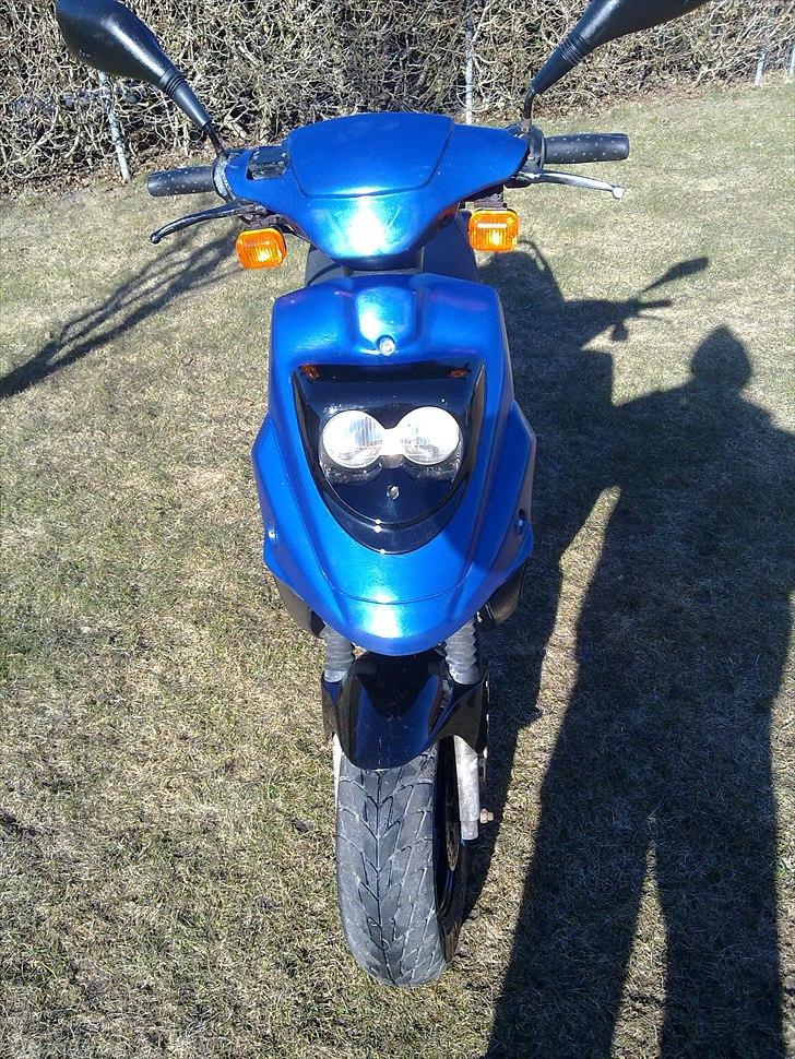 PGO hot 50 SOLGT  billede 1