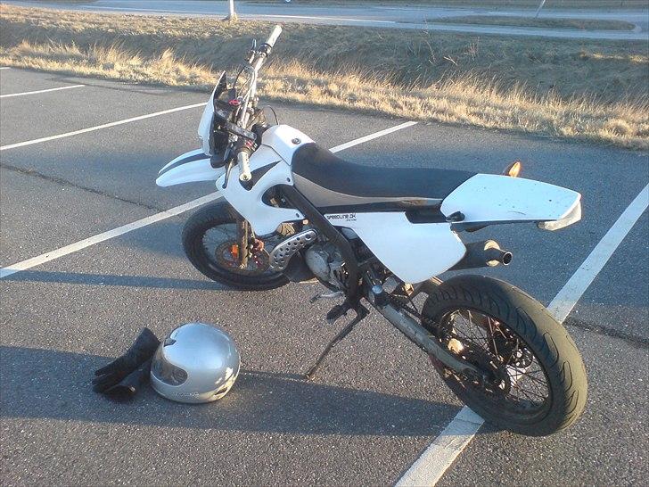 Derbi senda. solgt billede 3