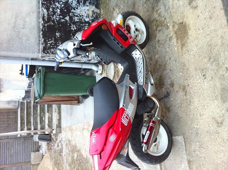 Peugeot Speedfight 2 billede 1