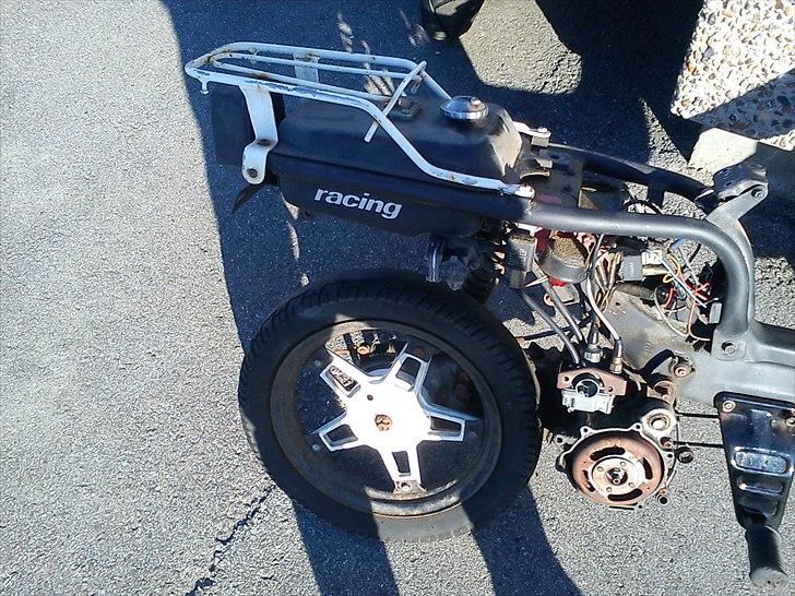 Suzuki FZ50 billede 2