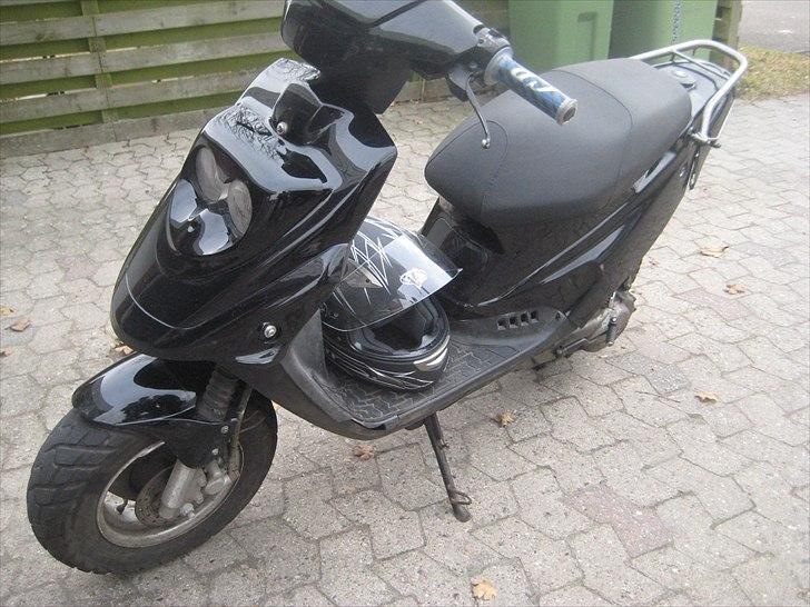 PGO Hot 50 Solgt billede 3