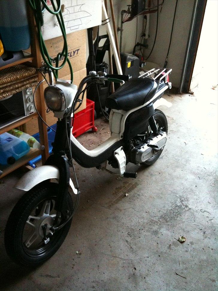 Suzuki FZ50 *SOLGT* billede 2