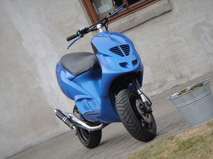 Piaggio NRG MC3 S6R-LC "costum" billede 2
