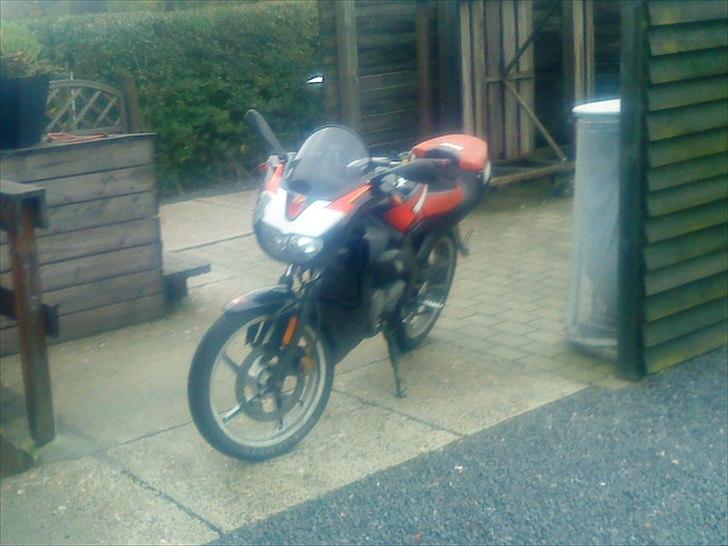 Aprilia rs 50 tuono billede 1