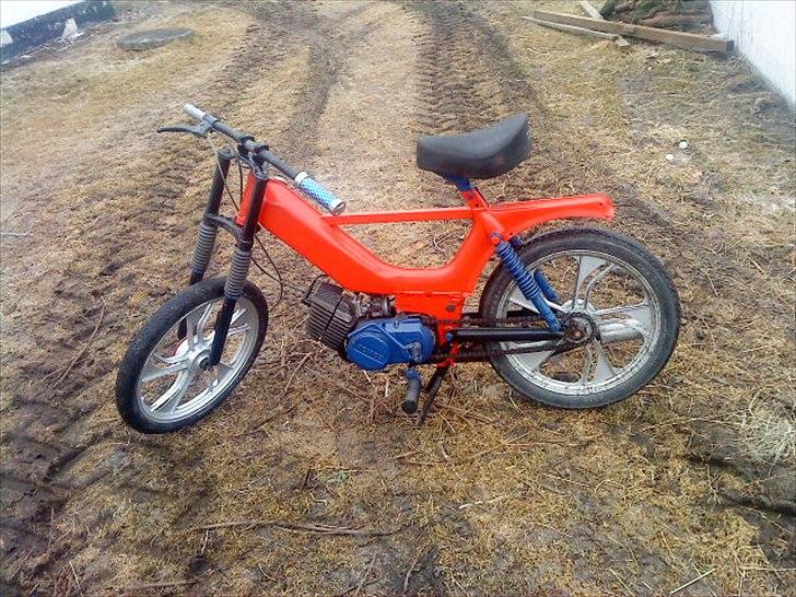 Tomos Tomos Quadro  billede 1