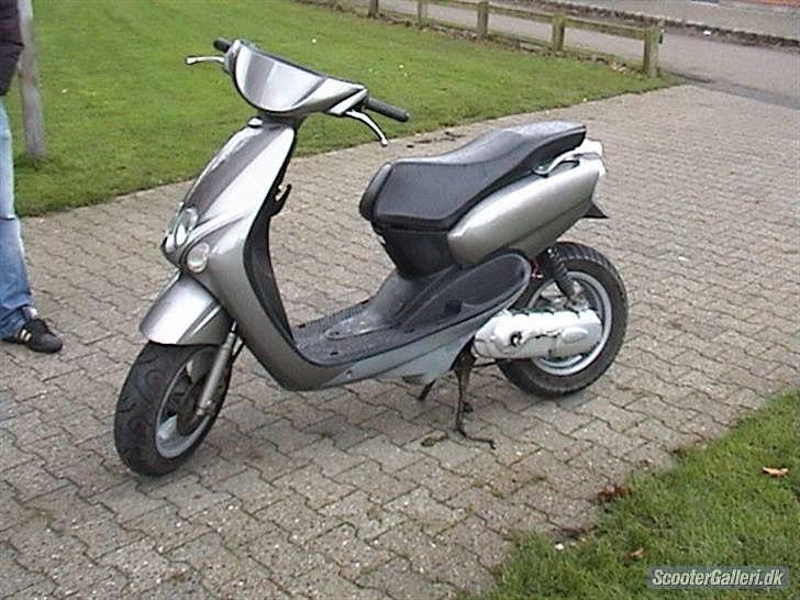 Yamaha neos taget af politi :( billede 2