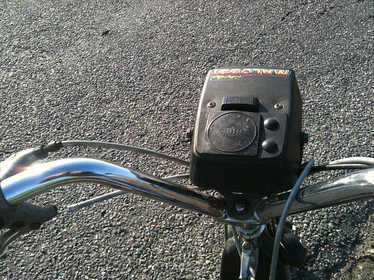 Vespa ciao GIVET VÆK!! - cockpittet, læg mærke til klistermærke-tuningen! :-) billede 12