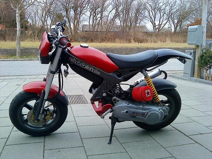 Suzuki street magic ii