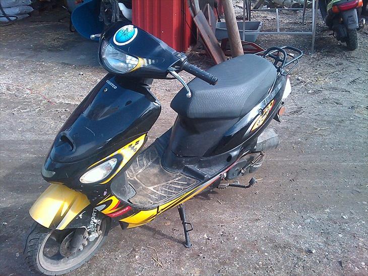 {{currentPhoto.altText}} billede {{currentPhoto.number}}