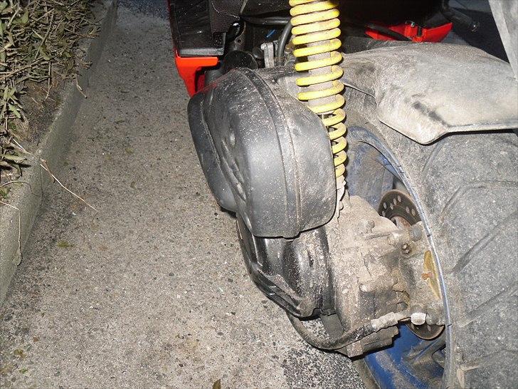 Aprilia Sr50 (Byttet t. Apollo O) billede 3