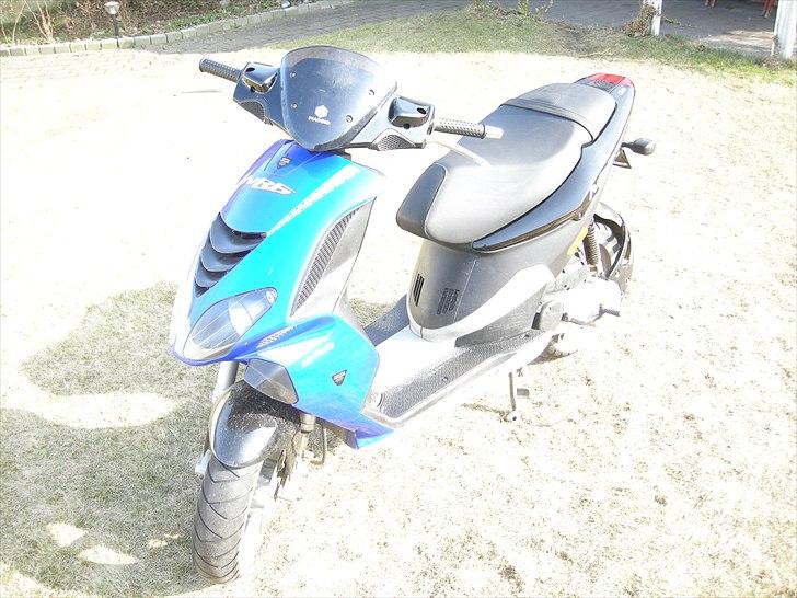 Piaggio NRG Power DT  FEDE DORIT billede 4