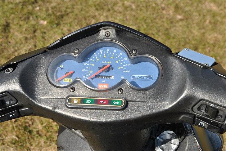Aprilia Sonic tilsalg. 7500,- billede 2