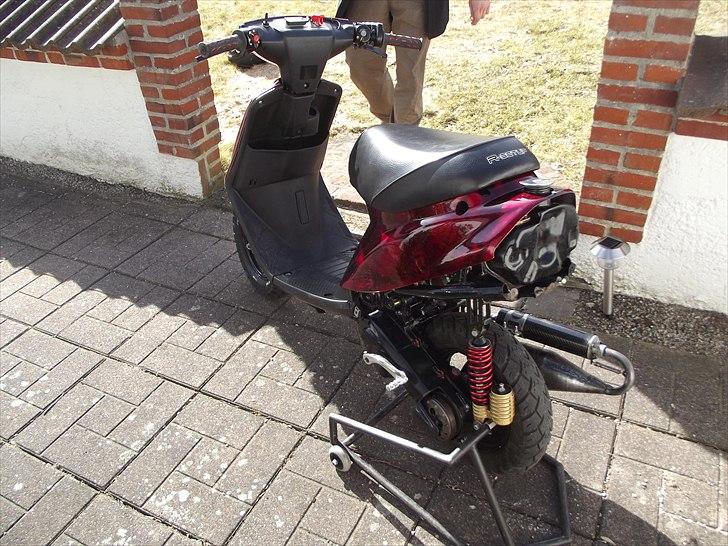 Yamaha Jog  TIL SALG billede 3