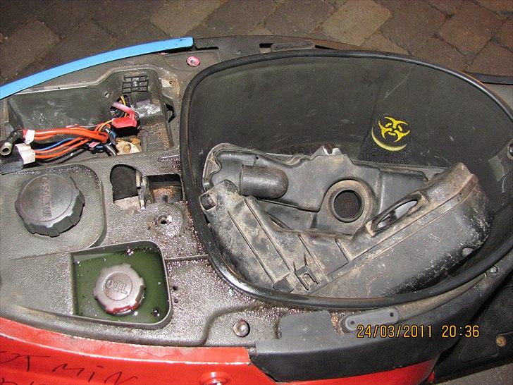 Piaggio typhoon "kneppe-kassen" billede 13