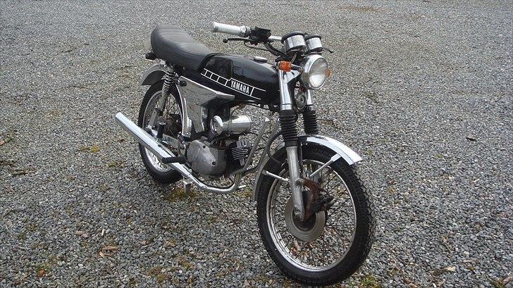 Yamaha 4 gear (SOLGT) billede 2