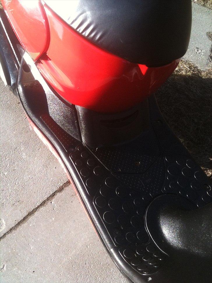 Aprilia sonic GP,SOLGT billede 7