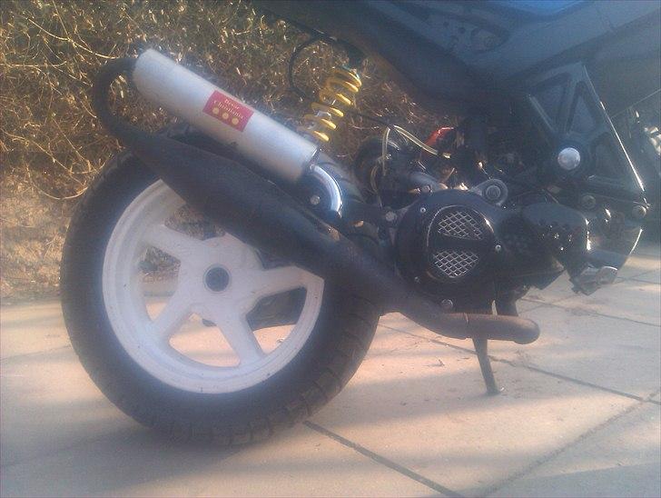 Suzuki street magic billede 4