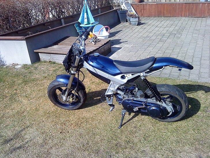 Suzuki street magic solgt billede 1