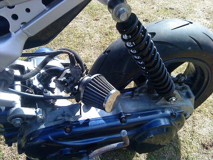 Suzuki street magic solgt billede 3