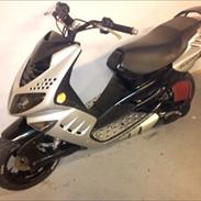 Peugeot Speedfight 2 Furious