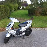 Peugeot Speedfight 2 SOLGT