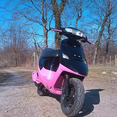 PGO Comet e1 pink solgt
