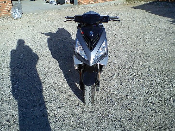 Peugeot Speedfight 3 - Min Speedfight 3´er fra fronten af (; billede 2