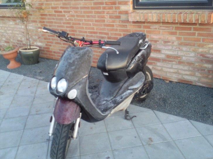 Yamaha neos billede 5