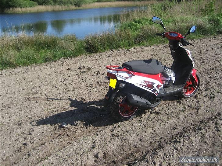 PGO hot 50 billede 3