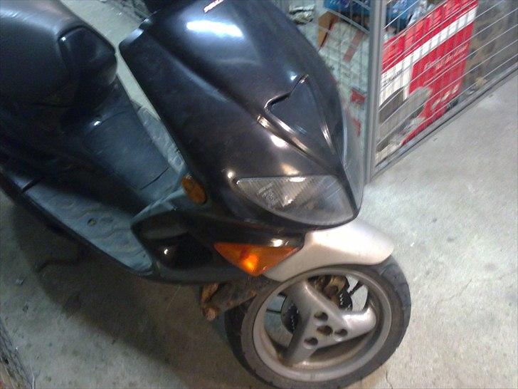 Peugeot speedfight 1 AC (SOLGT) billede 2