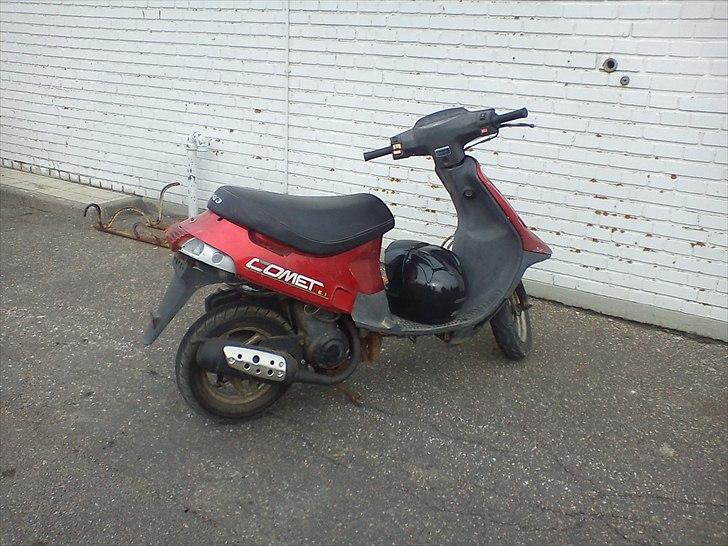 PGO comet E.1 solgt billede 2