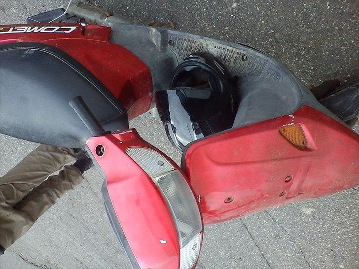 PGO comet E.1 solgt billede 4