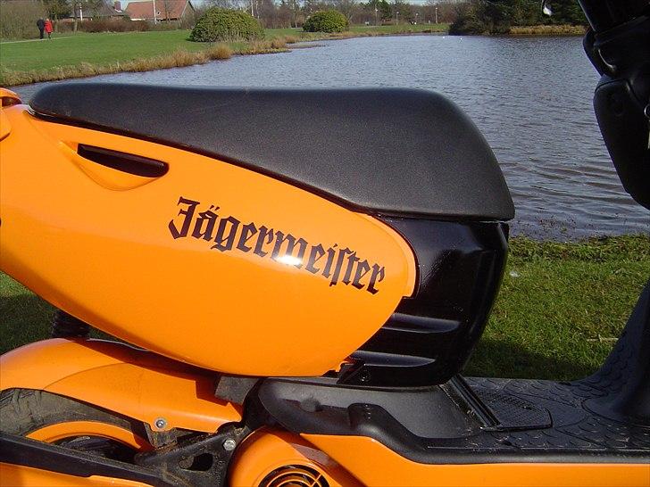 Aprilia sonic "Jägermeister" billede 3