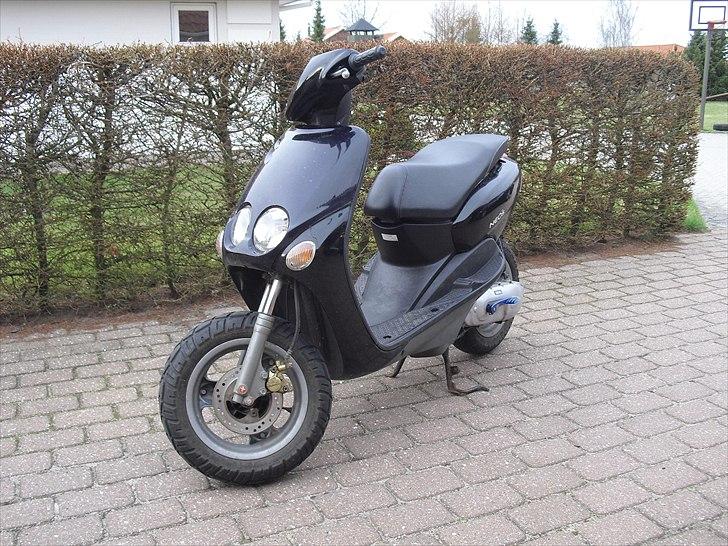 Yamaha neos billede 1