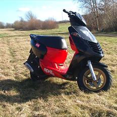 Aprilia Sonic GP (SOLGT)