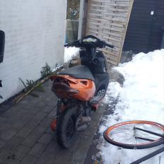 Aprilia sonic  [Tidl. scooter] 