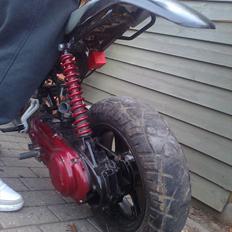 Suzuki Street Magic (Solgt) 