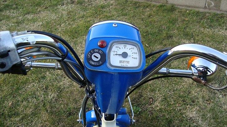 Suzuki Fz 50 *Byttet til Monza* - Som den står nu (:                03.04.2011 billede 9