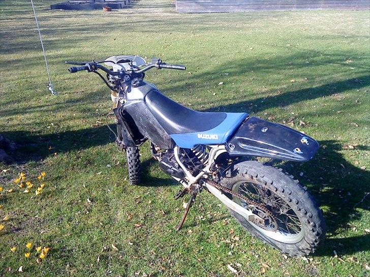 Suzuki RMX billede 3