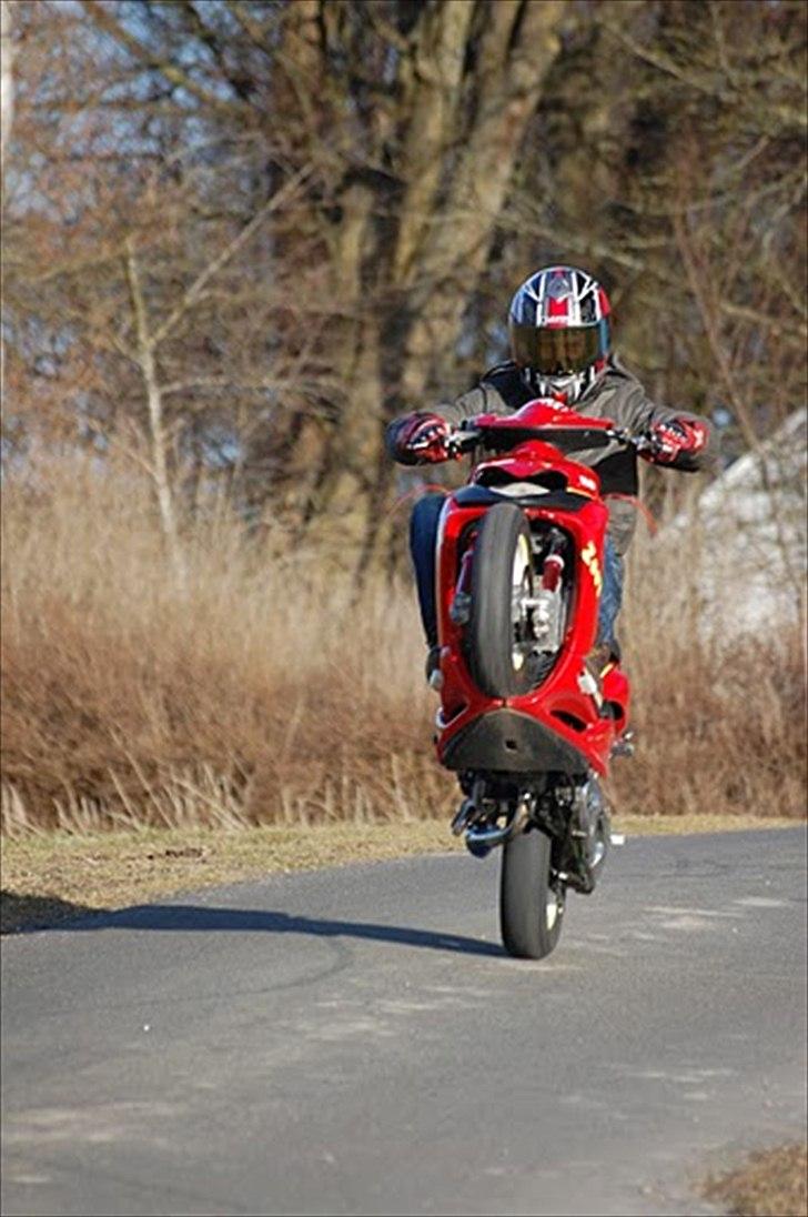 Yamaha Jog r Lc - 2011 billede 16