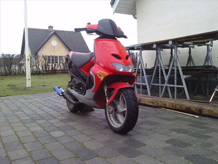 Aprilia sr50 Skrottet billede 1