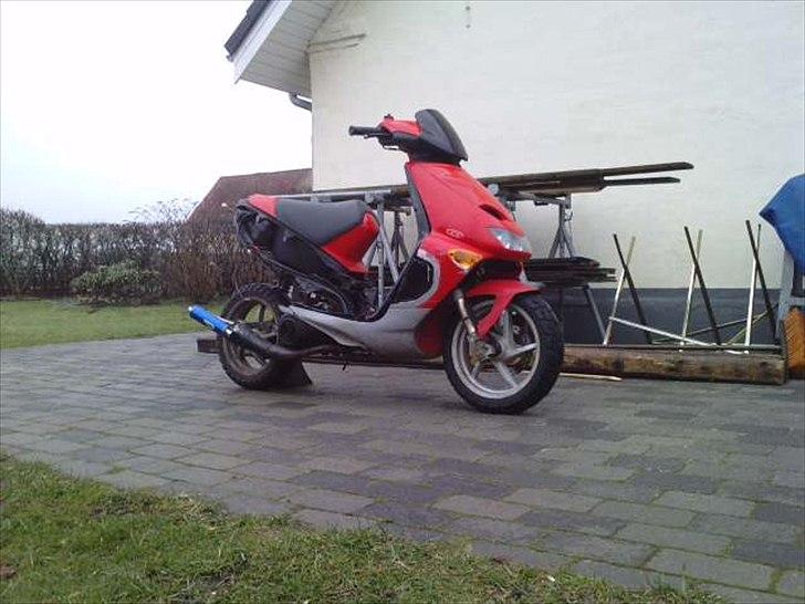Aprilia sr50 Skrottet billede 6