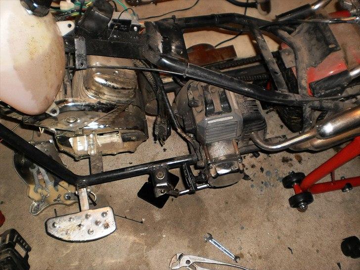 CPI Mini Chopper (skilt af, lavet til et prosjekt = fe - føreste aften, skulle se hvorfor den ikke kørte som den skulle.:) billede 9