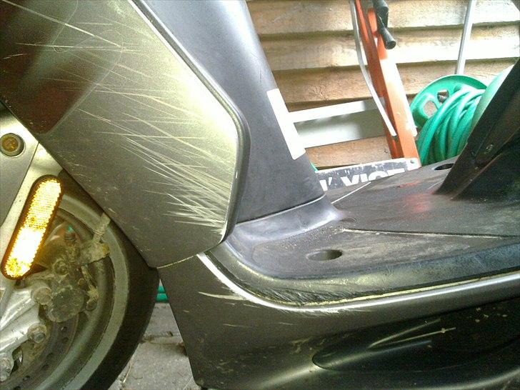 Yamaha Jog R STJÅLET - Efter styrt. :-( billede 8