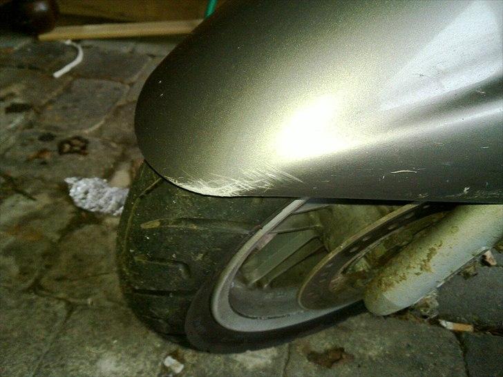 Yamaha Jog R STJÅLET - Efter styrt. :-( billede 9