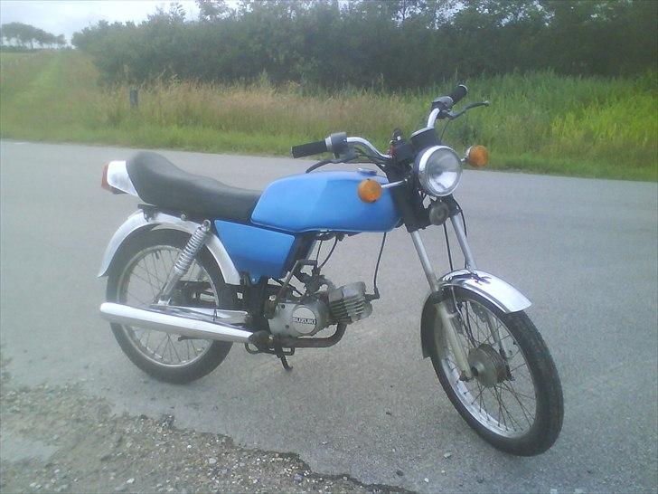 Suzuki dm 50 SOLGT billede 1