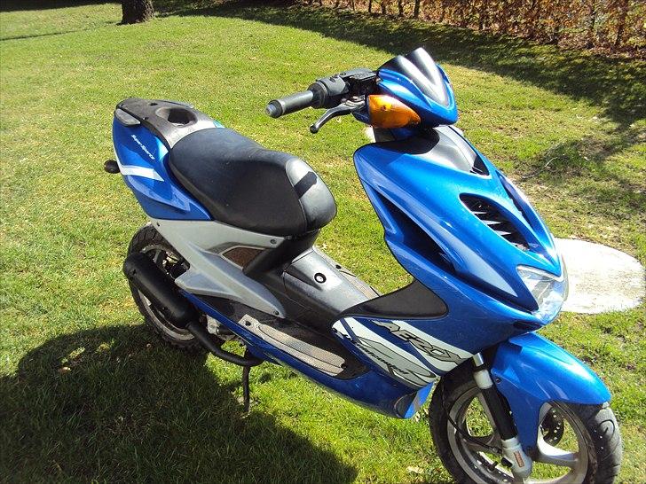 Yamaha aerox R LC DD billede 2