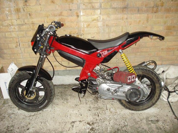 Suzuki Street Magic (SOLGT) billede 5