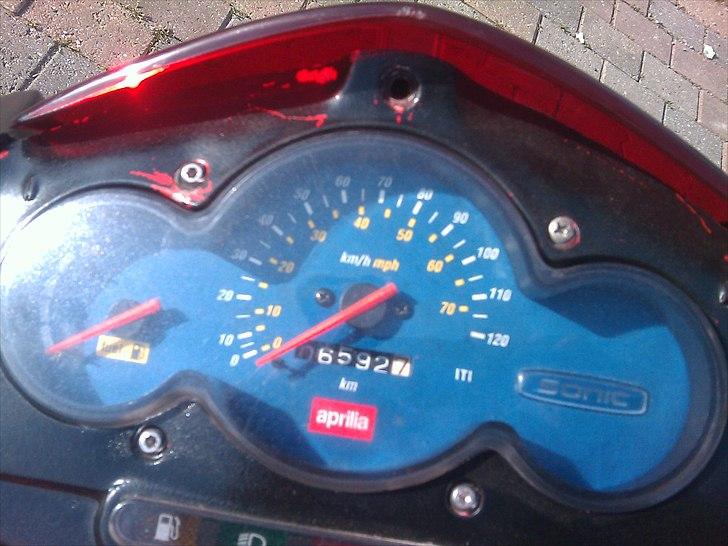 Aprilia sonic ac sd solgt billede 6