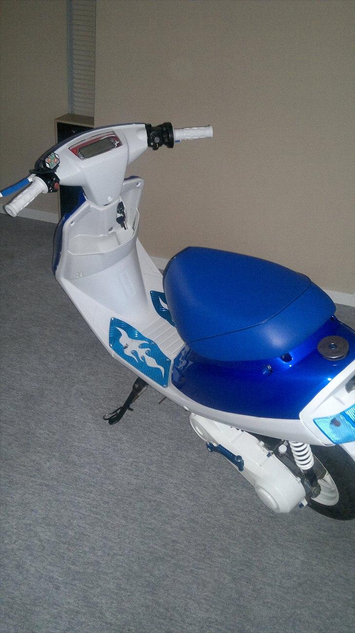 Yamaha jog solgt billede 6